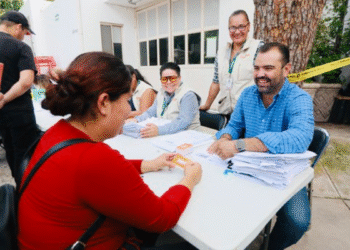 Gerardo Quirino y Bianca Sunderman inauguran Clínica DIF Cabecera y amplían el programa “Salud Cerca de Ti”