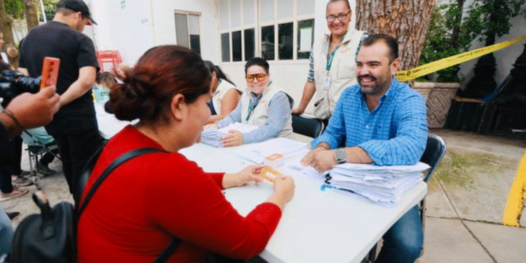 Gerardo Quirino y Bianca Sunderman inauguran Clínica DIF Cabecera y amplían el programa “Salud Cerca de Ti”