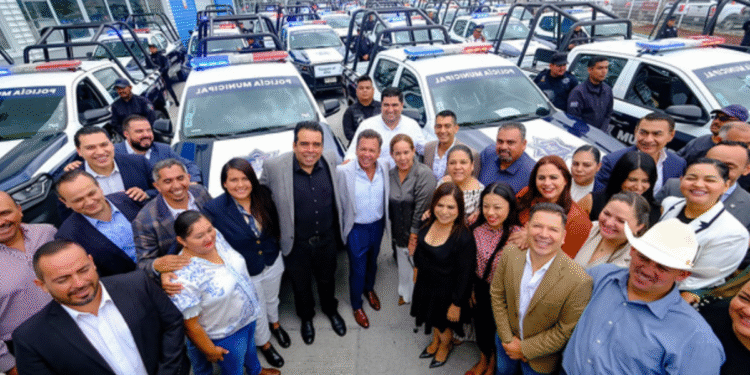 Fortalece Gobierno de Jalisco labores de Seguridad con entrega de vehículos para las regiones Sur, Sureste y Lagunas del estado