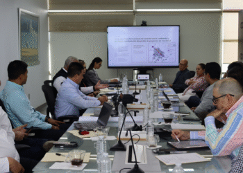 Dialogan autoridades estatales y de UdeG para fortalecer el Operativo Contraflujo en López Mateos 