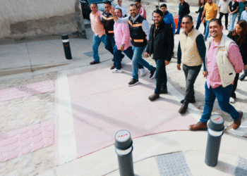 Gerardo Quirino inaugura calles renovadas en Santa Cruz de la Loma