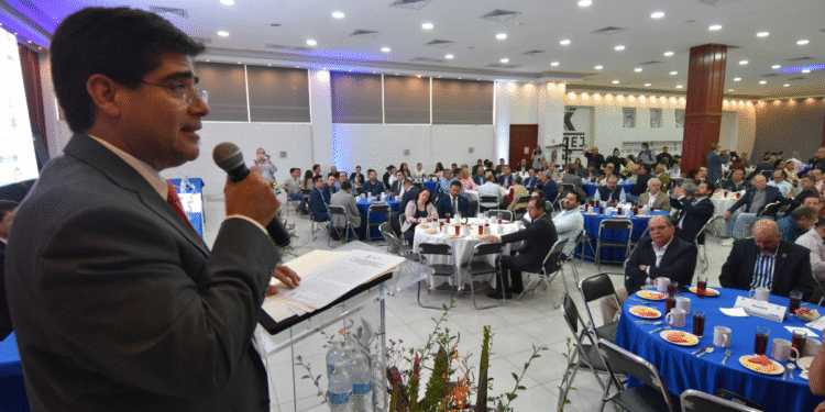 Reconocen trabajo conjunto en proyectos estratégicos entre Gobierno de Jalisco y CICEJ