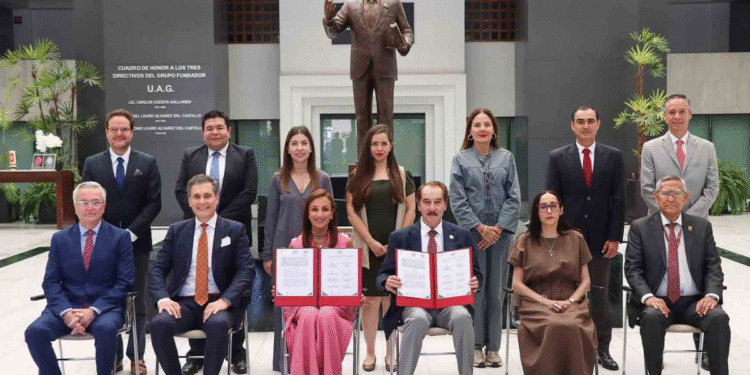 UAG y DIF Jalisco firman convenio de colaboración