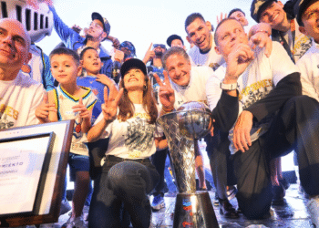 Gobierno de Zapopan reconoce a los Astros de Jalisco por su tercer campeonato