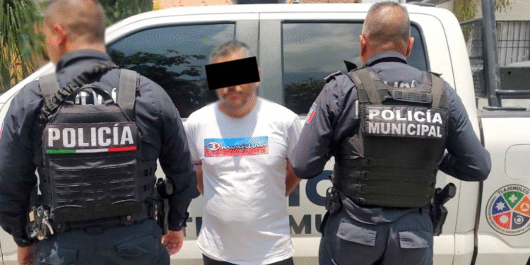 Policías de Tlajomulco detuvieron a un masculino por portación de un arma de fuego