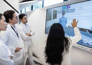 Descubre las 5 razones porlas que debes estudiar medicina