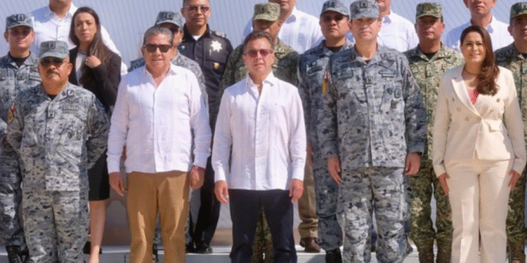 Participa Pablo Lemus Navarro, Gobernador de Jalisco, en 4ª Reunión de Autoridades de los Tres Órdenes de Gobierno en Nayarit