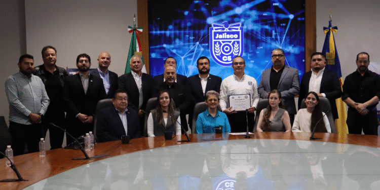 Fortalece C5 Escudo Jalisco cooperación internacional con sector privado