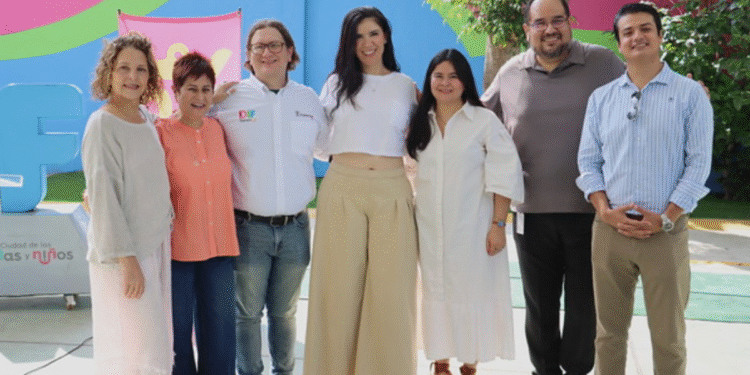 El Gobierno de Zapopan y DIF Municipal entregan apoyos ortopédicos a 200 personas en situación de vulnerabilidad