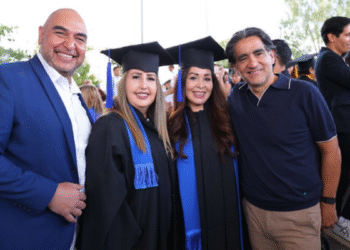 Prepa y Secundaria Luciérnaga ilumina el futuro de 140 personas en Zapopan