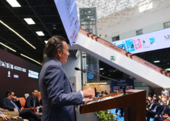 Inaugura Pablo Lemus Navarro, Gobernador de Jalisco, edición de verano de Expo Mueble Internacional 2025