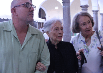 Gobierno de Tlaquepaque rinde homenaje a Consuelo Montero, semillera de Escuela de Artes Plásticas «Ángel Carranza»