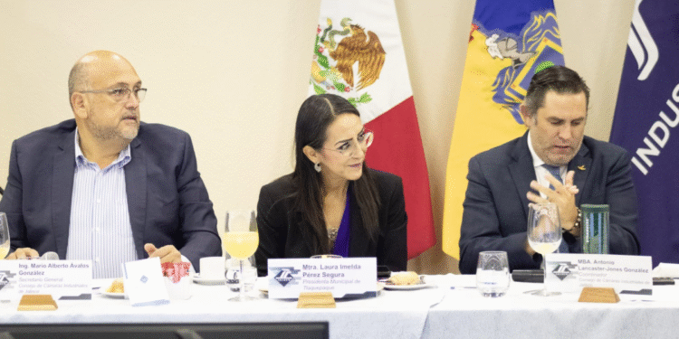 Invitan a Laura Imelda a sesión del Consejo de Cámaras Industriales de Jalisco