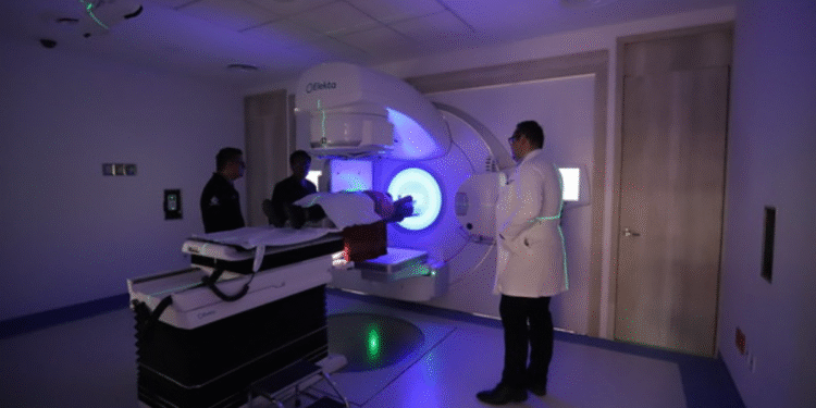 Estrenan Área de Radioterapia y Acelerador Lineal en el Instituto Jalisciense de Cancerología