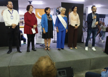Inauguran DIF Jalisco y SITEUR actividades culturales de la Jornada Metropolitana de las Personas Adultas Mayores