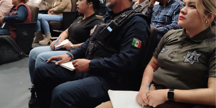 Capacitan a brigadas sobre estrategia nacional de atención a las causas en Tlaquepaque