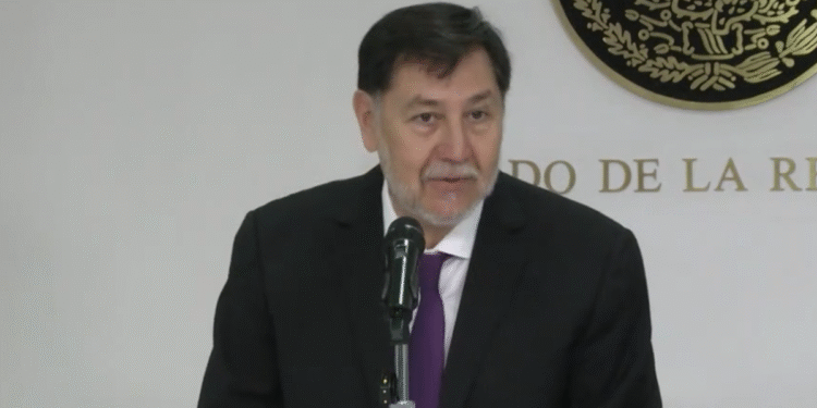 Presidente del Senado condena a llamados de intervención extranjera