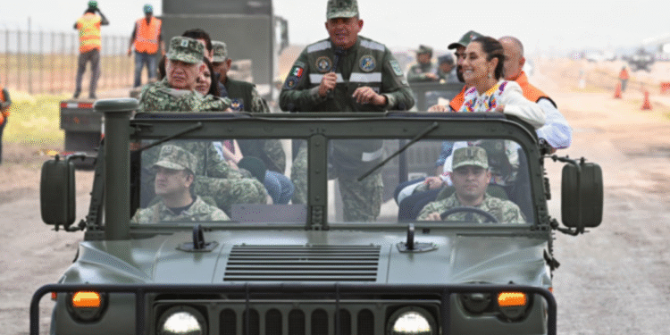 Avanza construcción de tren México-Pachuca; Presidenta Claudia Sheinbaum supervisa obra