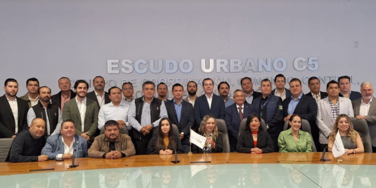 Presenta SETRAN a transportistas avances en materia de movilidad