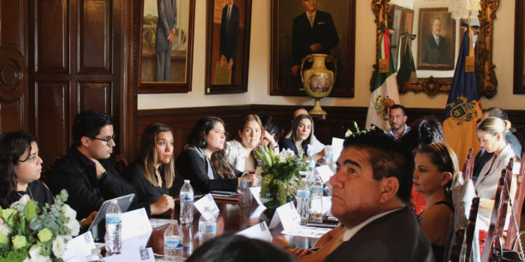 Impulsa Jalisco Ruta a la Inclusión para acercar la educación a zonas en situación de vulnerabilidad 