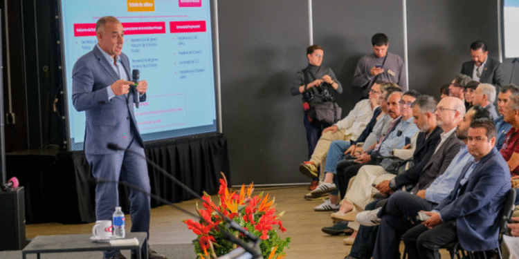 Refrenda Gobierno de Jalisco compromiso para la mejora de la infraestructura educativa del estado