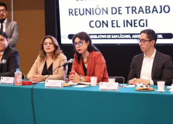 Presentan en San Lázaro encuesta de ingresos en los hogares
