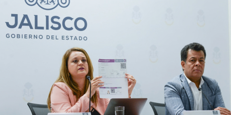 Lanza Jalisco cédula profesional estatal innovadora, más práctica y segura