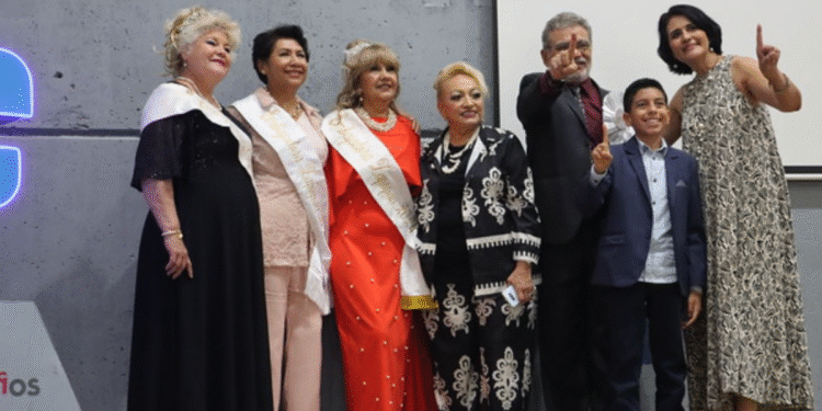 Gobierno de Zapopan ya tiene embajadora y embajador de las personas adultas mayores 2025