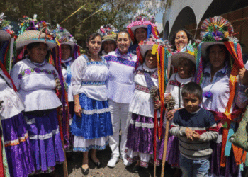 Presidenta Claudia Sheinbaum entrega 139.9 mdp del FAISPIAM a pueblos originarios de Querétaro
