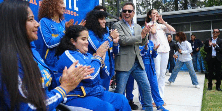 Encabeza Pablo Lemus Navarro, Gobernador de Jalisco, arranque de Ciclo Escolar 2025-2026 en Jalostotitlán