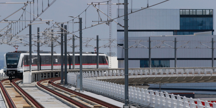 Celebra Sistema de Tren Eléctrico Urbano (SITEUR), 36 años de servicio a la ciudad