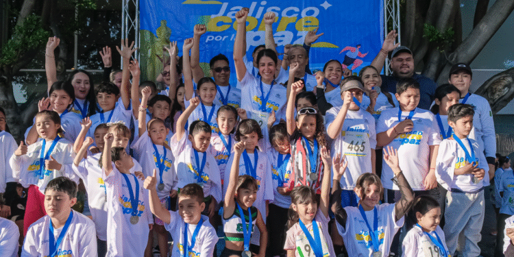 Supera expectativas ‘Jalisco Corre por la Paz 5k’ con unión ciudadana y policial a través del deporte