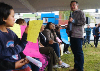 Entrega Pablo Lemus, Gobernador de Jalisco, apoyos a familias afectadas por lluvias en El Salto 