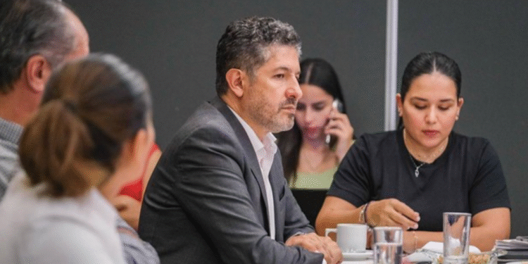 Avalan destinar más de 500 millones de pesos para la rehabilitación de planteles de educación superior en el estado