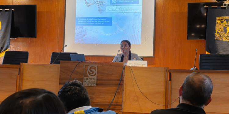 Comparte Jalisco experiencia de intercambio de bases genéticas para identificación en simposio internacional