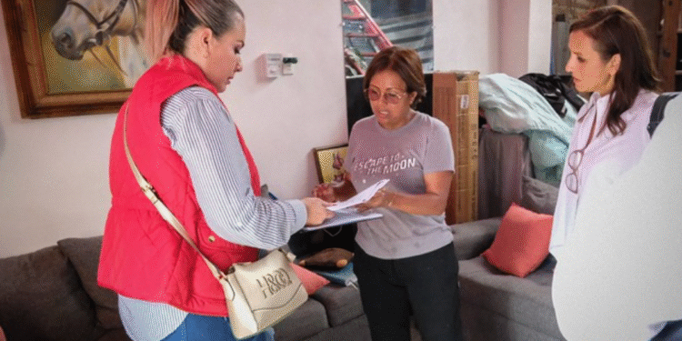 Entrega DIF Jalisco apoyos a familias afectadas por lluvias en San Pedro Tlaquepaque