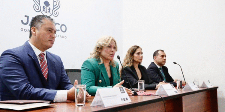 Anuncia Gobierno de Jalisco beneficios para regularizar adeudos en contribuciones estatales; reitera llamado para sustituir placas vehiculares