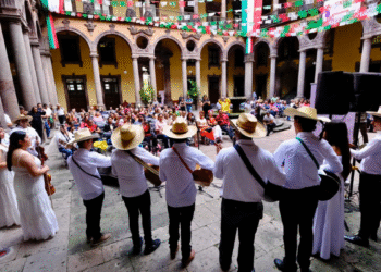 Ofrecen 32 mariachis ‘Serenata Campera’ en el Edificio Arroniz, dentro del XXIV Encuentro Nacional de Mariachi Tradicional
