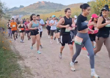 Participan más de dos mil corredores en la Carrera Extrema Río Blanco
