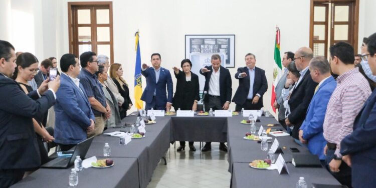 Instalan formalmente la Comisión Especial para la Extinción del ITEI
