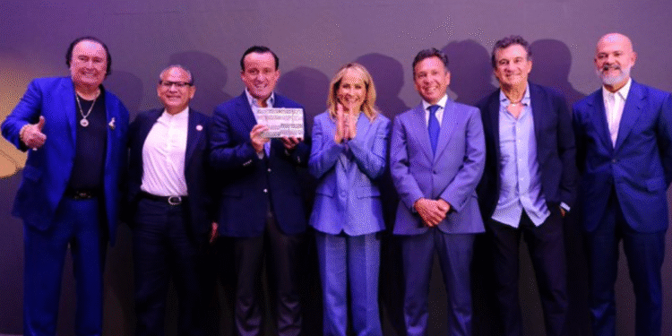 Participa Pablo Lemus Navarro, Gobernador de Jalisco, en presentación de ‘Hazte el check, sigue el juego’, para prevención del cáncer de próstata