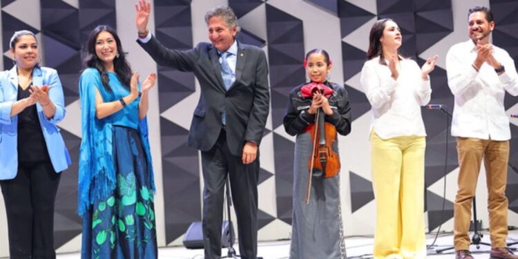 Gobierno de Zapopan presenta al Mariachi Infantil y Juvenil Mi Zapopan en su primera actuación oficial
