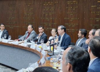 Presenta SETRAN avances en el transporte público ante la Cámara de Comercio de Guadalajara