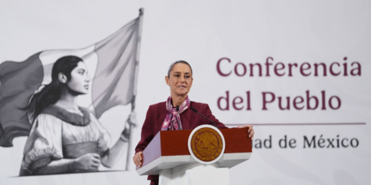 Presidenta reconoce convicción y sacrificio de trabajadores de CFE; se tiene un 93% de avance en restablecimiento del suministro eléctrico