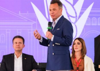 Acude Pablo Lemus Navarro, Gobernador del Estado, a celebración de 50 años de IBM en Jalisco