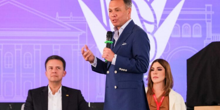 Acude Pablo Lemus Navarro, Gobernador del Estado, a celebración de 50 años de IBM en Jalisco