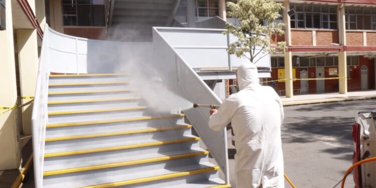 Refuerza Gobierno de Tlaquepaque medidas sanitarias en escuela ante casos de sarampión