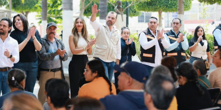 Gerardo Quirino entrega obras que transforman San Agustín y San Sebastián el Grande