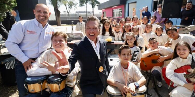 Pone en marcha Pablo Lemus Navarro, Gobernador del Estado, el programa ‘Jalisco Presente’, para fortalecer la educación integral de la niñez