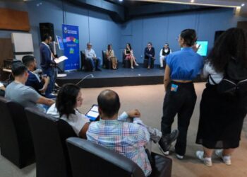 Implementa Jalisco Módulos de Escucha en estaciones del Tren Ligero para prevenir incidentes de salud mental